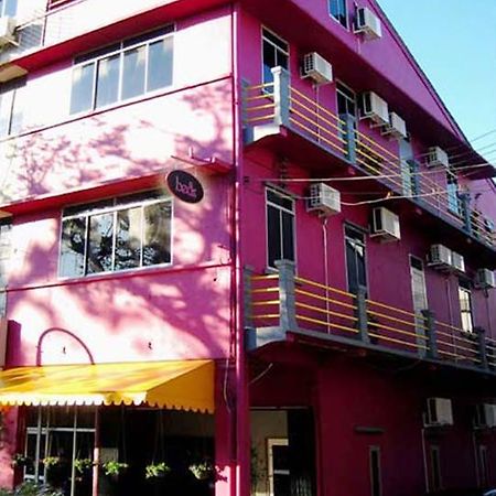Beds Guesthouse Hostel 쿠칭 외부 사진