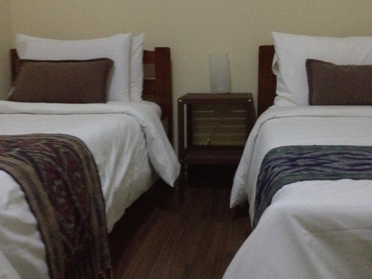Beds Guesthouse Hostel 쿠칭 외부 사진